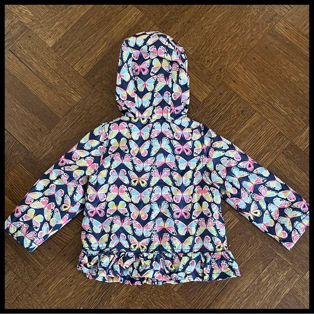 🆕 {Carter’s} Butterfly Ruffle Rain Jacket - Picture 4 of 4